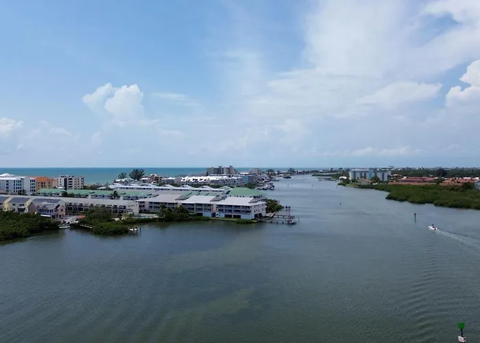 Sea Club #105 - Pelicans Perch Holiday home *